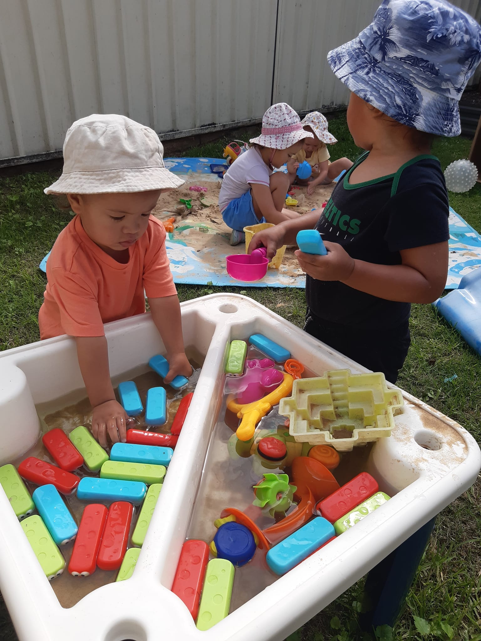 water table 4 kids